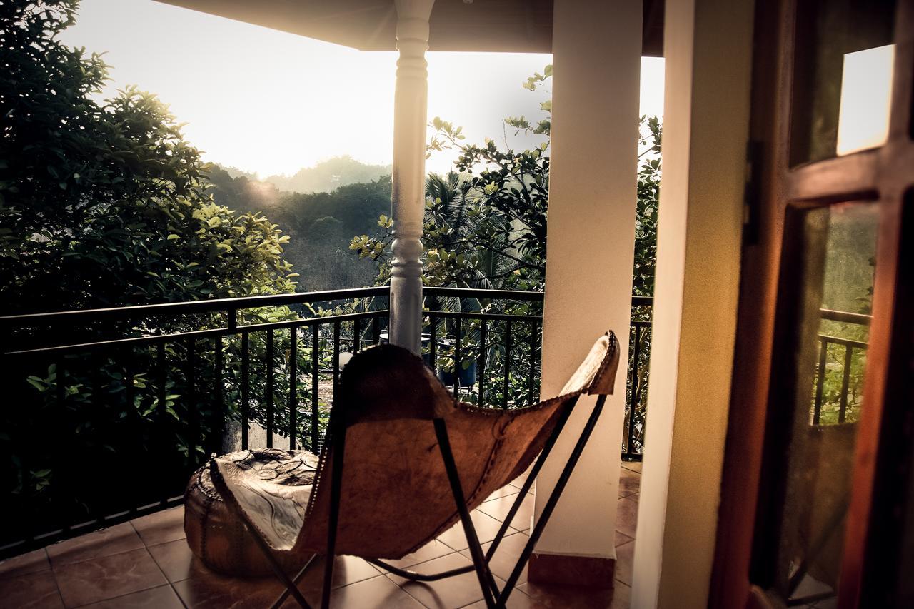 Heavens Door Guest Inn Κάντι Εξωτερικό φωτογραφία